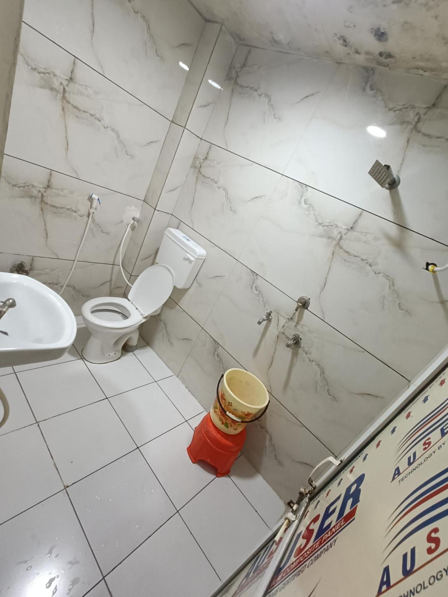 Ginger Hotels Ujjain Tower Kshipra Inn-Family Stay Airconditioned Hotel 외부 사진